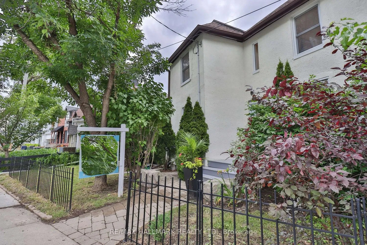 24 Dartford Rd 2 Beds 2 Baths