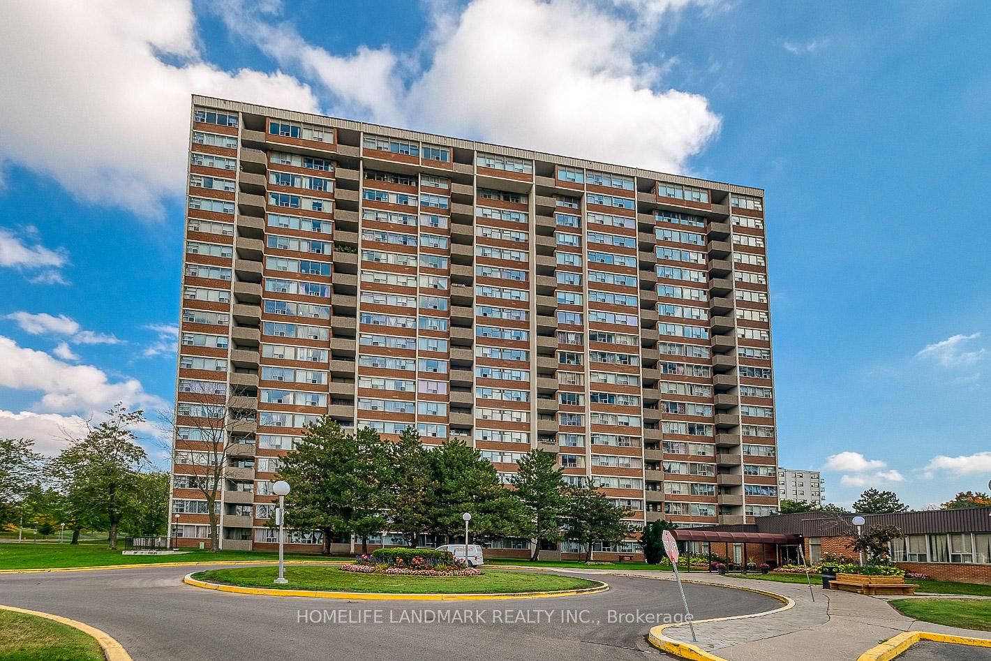 45 Silver Springs Blvd Woodlands On The Park Condos 2 Beds + 1 2