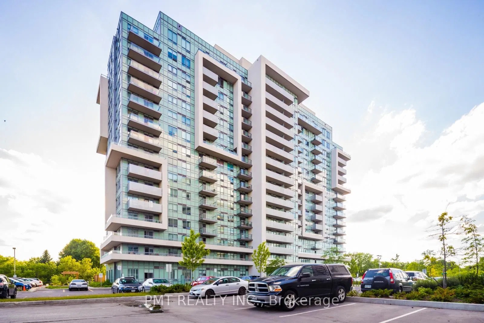 1346 Danforth Rd Danforth Village Estates 1 Bed 1 Bath Unit 1302