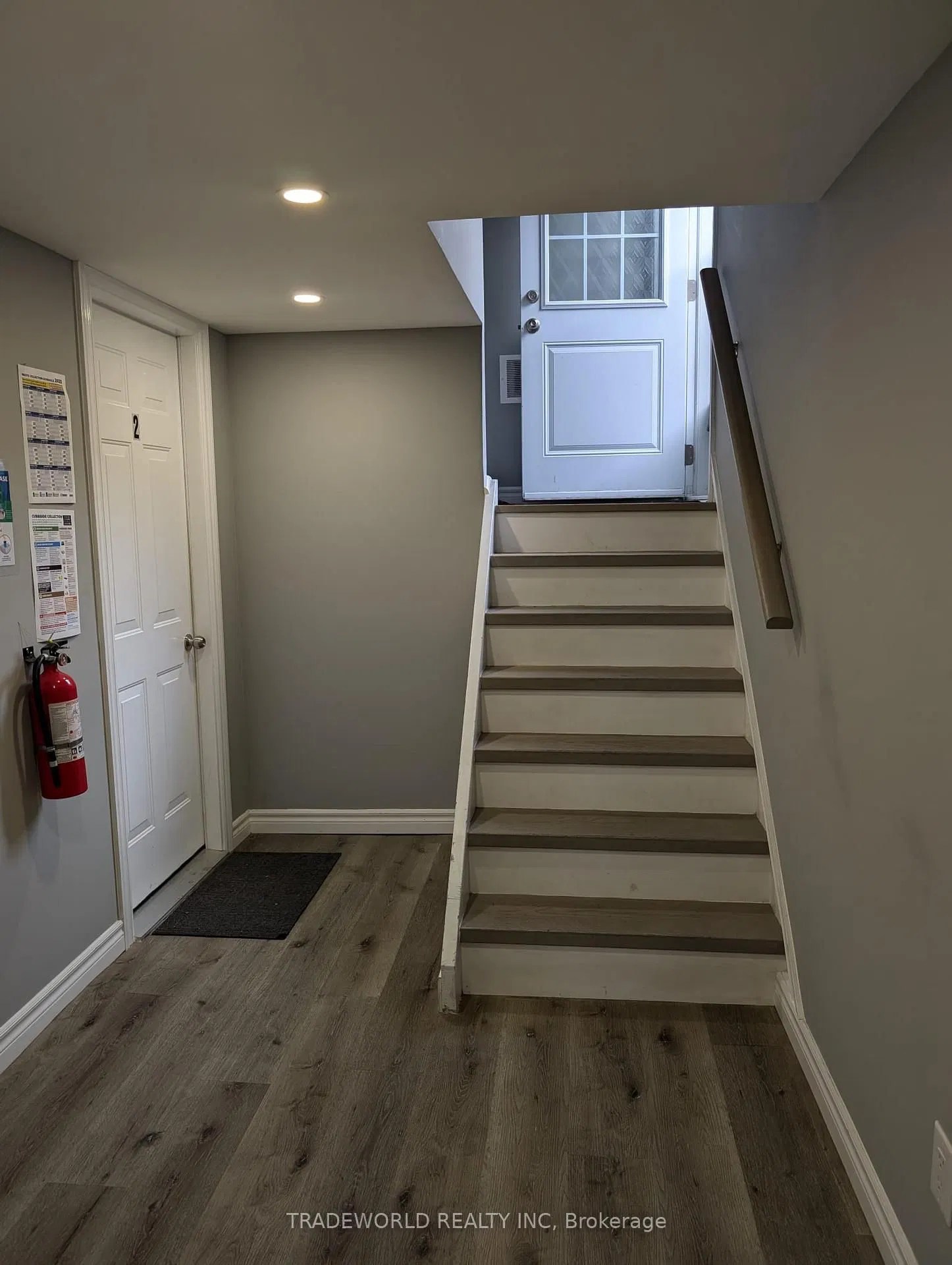 1118 Warden Ave 1 Bed 1 Bath Unit basement1 Listed For Rent