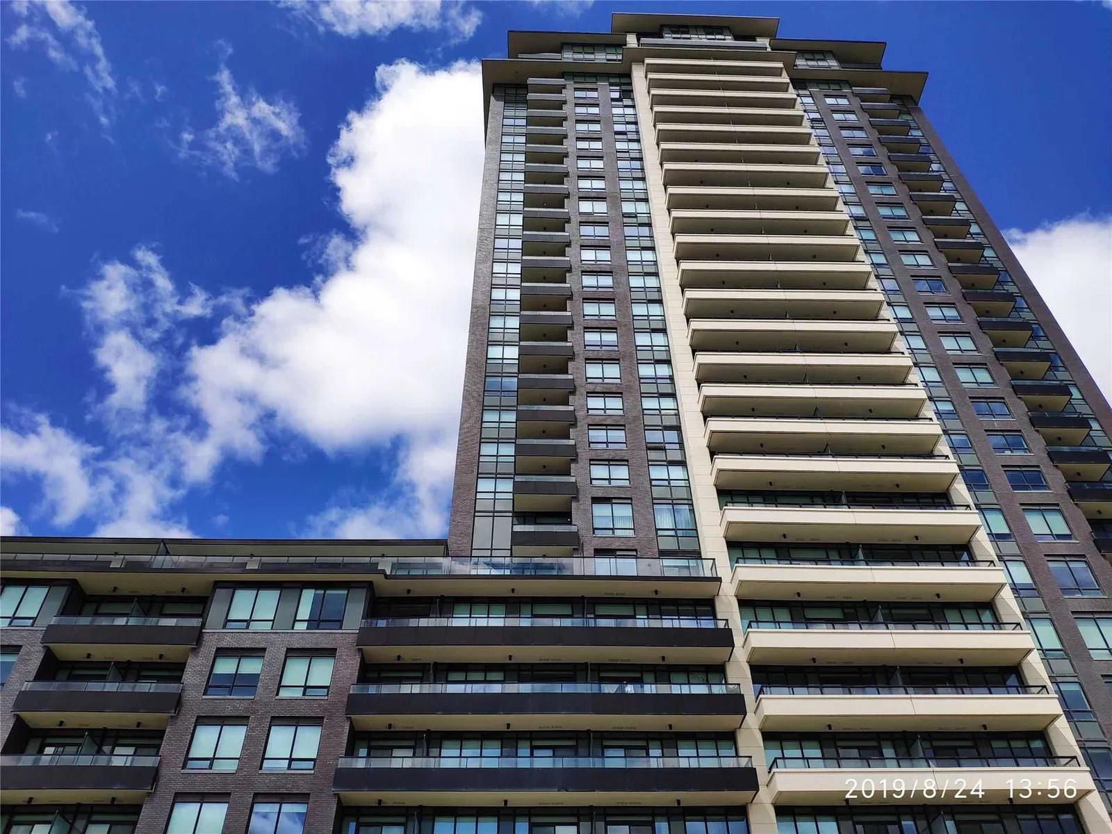 15 Water Walk Dr Riverside Uptown Markham Condos 2 Beds 1 Bath