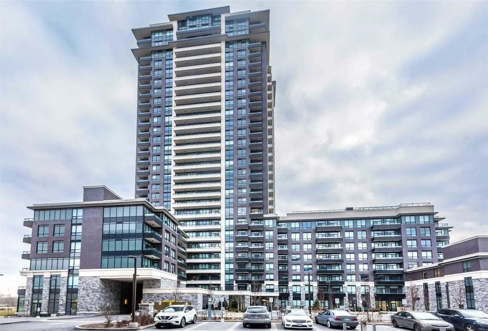 15 Water Walk Dr Riverside Uptown Markham Condos 2 Beds 1 Bath