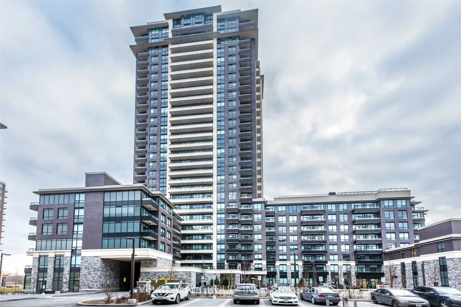 15 Water Walk Dr Riverside Uptown Markham Condos 1 Bed + 1 1 Bath