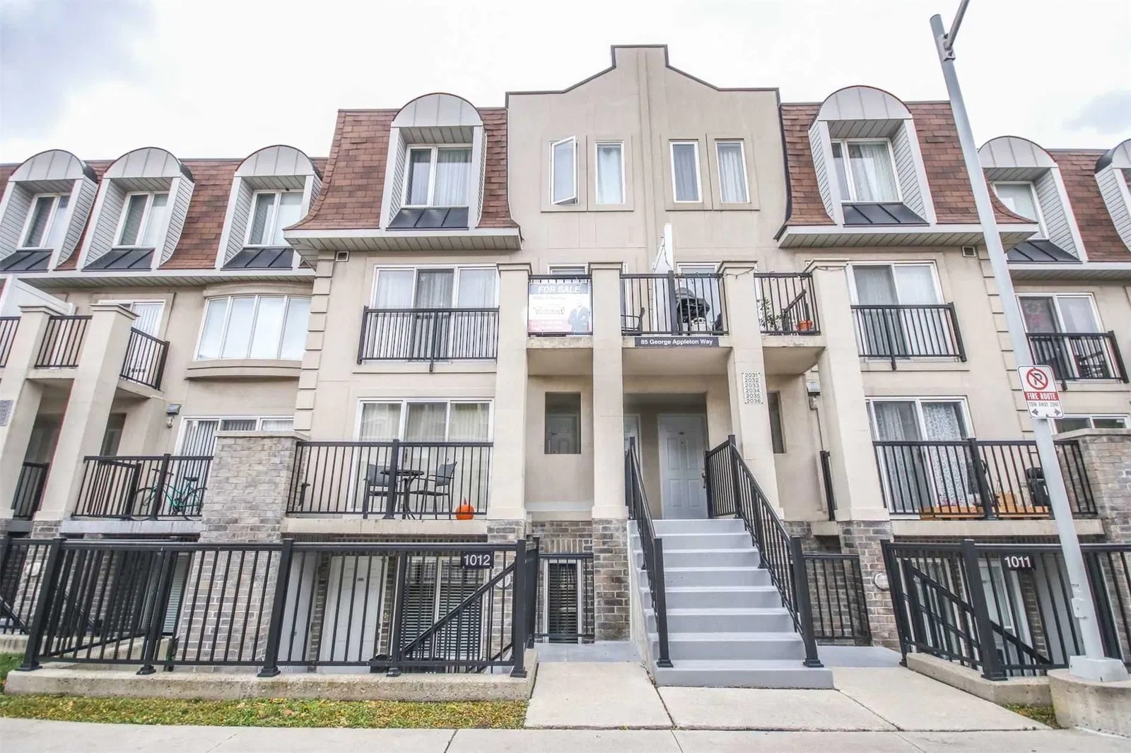 85 Appleton Way Appleton Way Townhouses 4 Beds 2