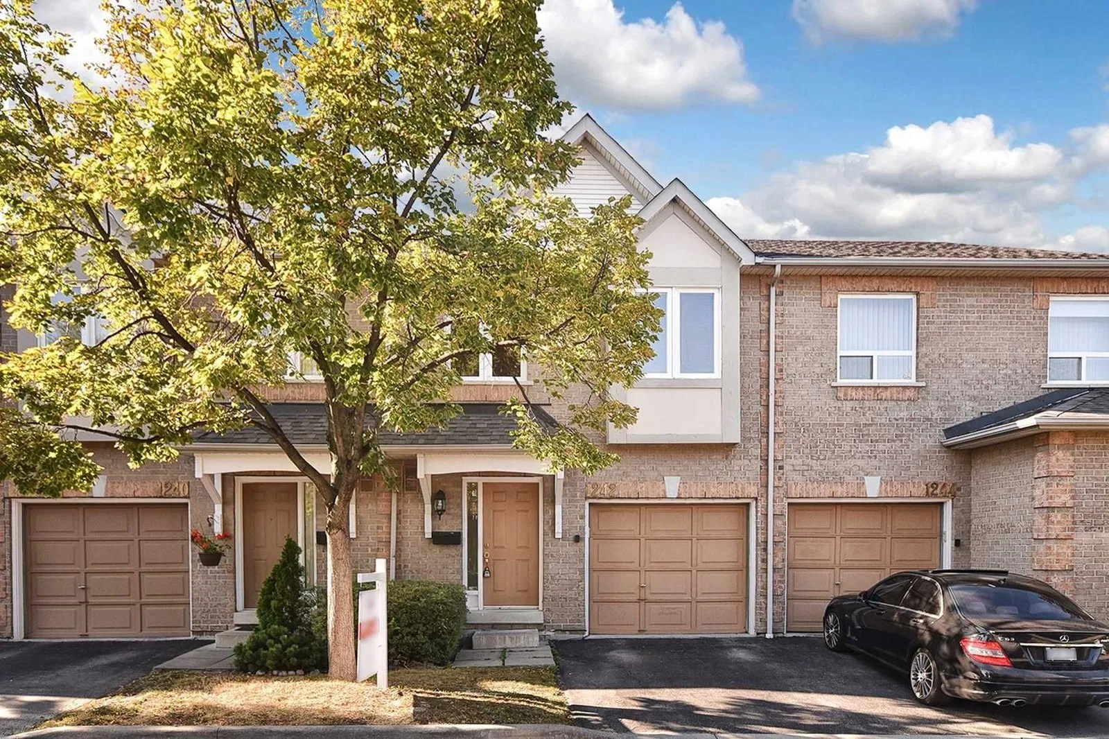 1242 Parkwest Pl Parkwest Place Townhomes 3 Beds 4 Baths Unit 42