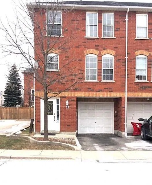 6860 Meadowvale Town Ctre 6860 Meadowvale Townhomes 3 Beds 2