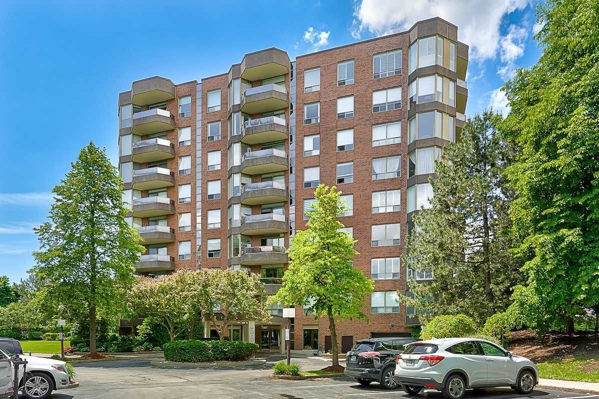 1901 Pilgrims Way The Arboretum Condos 2 Beds 2 Baths Unit 401