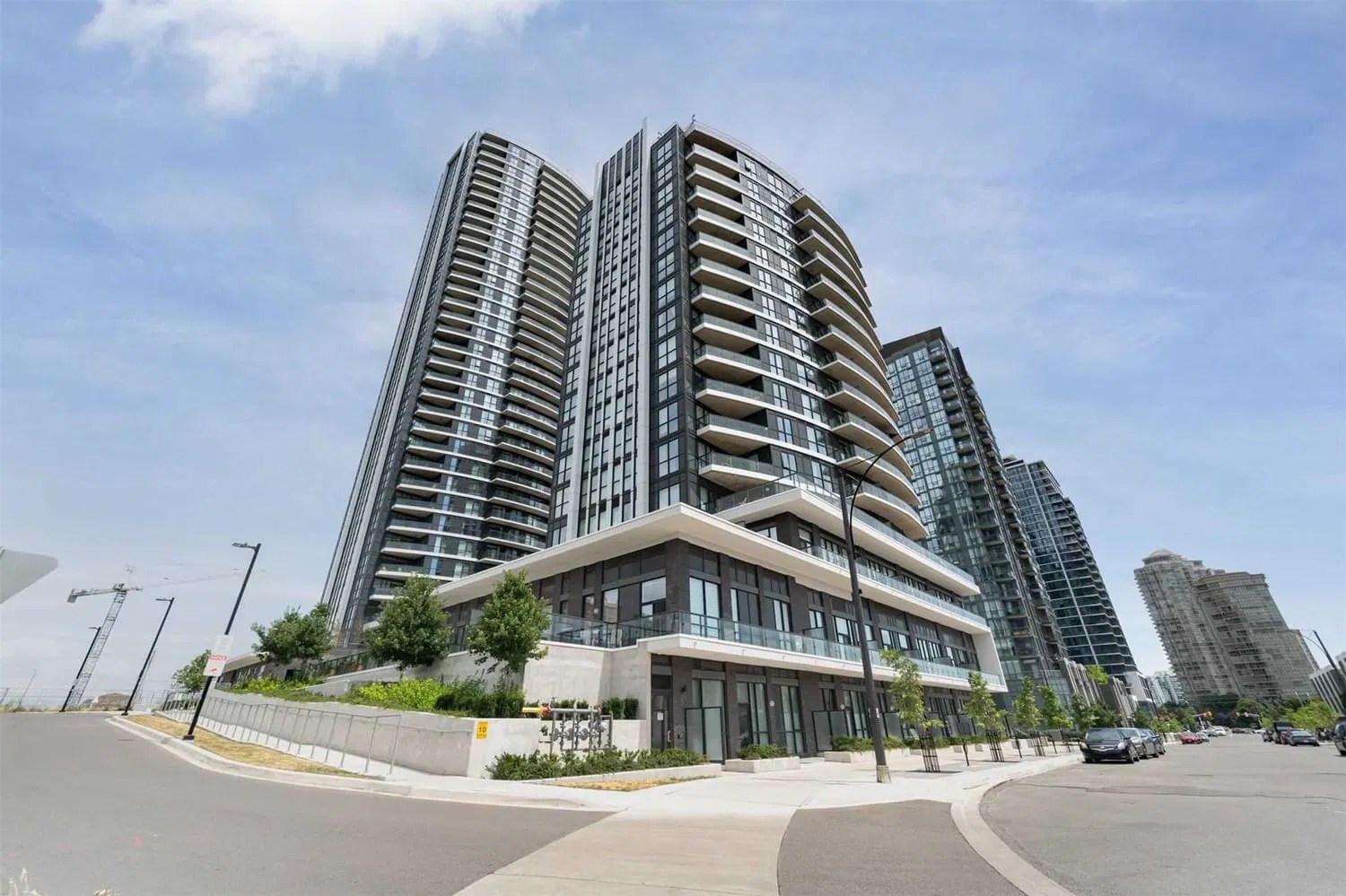 35 Watergarden Dr Perla Towers 1 Bed 1 Bath Unit 1020