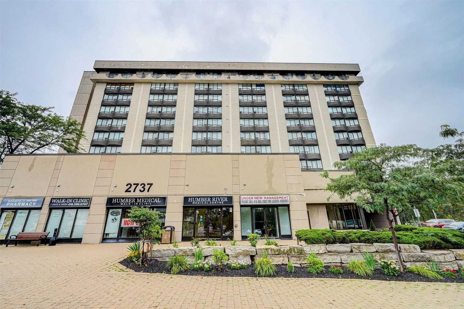 2737 Keele St Westmount Condos Studio 1 Bath Unit 425 strata.ca