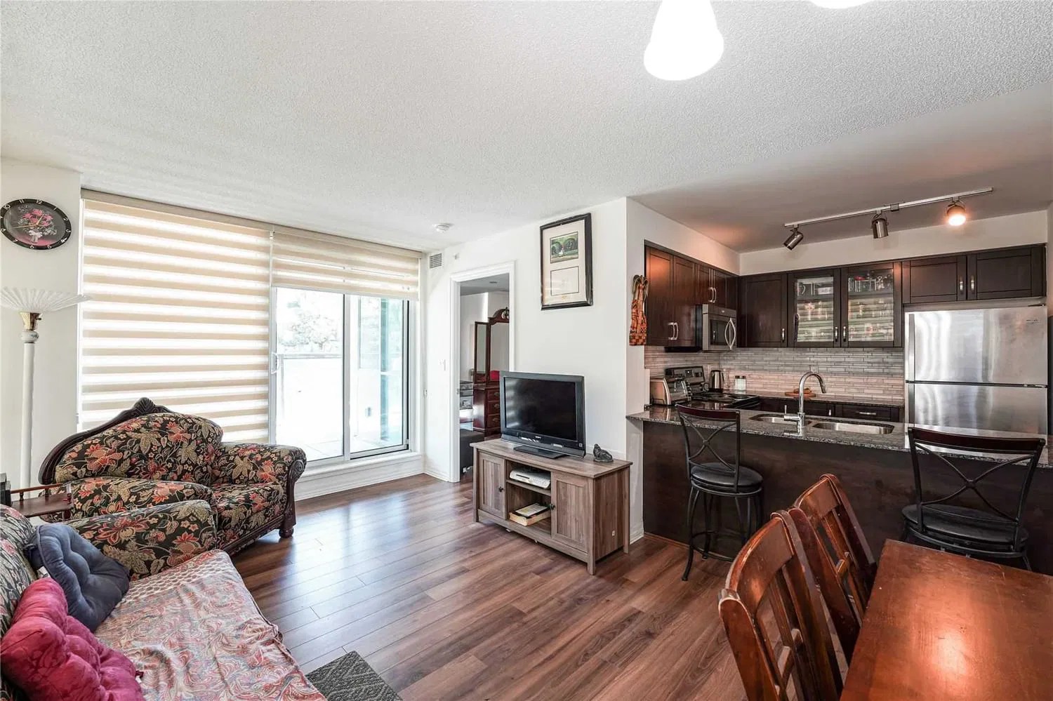 80 Esther Lorrie Dr Cloud 9 Condos 2 Beds 2 Baths Unit 206