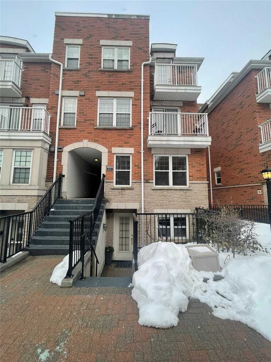 37 Four Winds Dr Four Winds Condos 2 Beds 1 Bath Unit 86