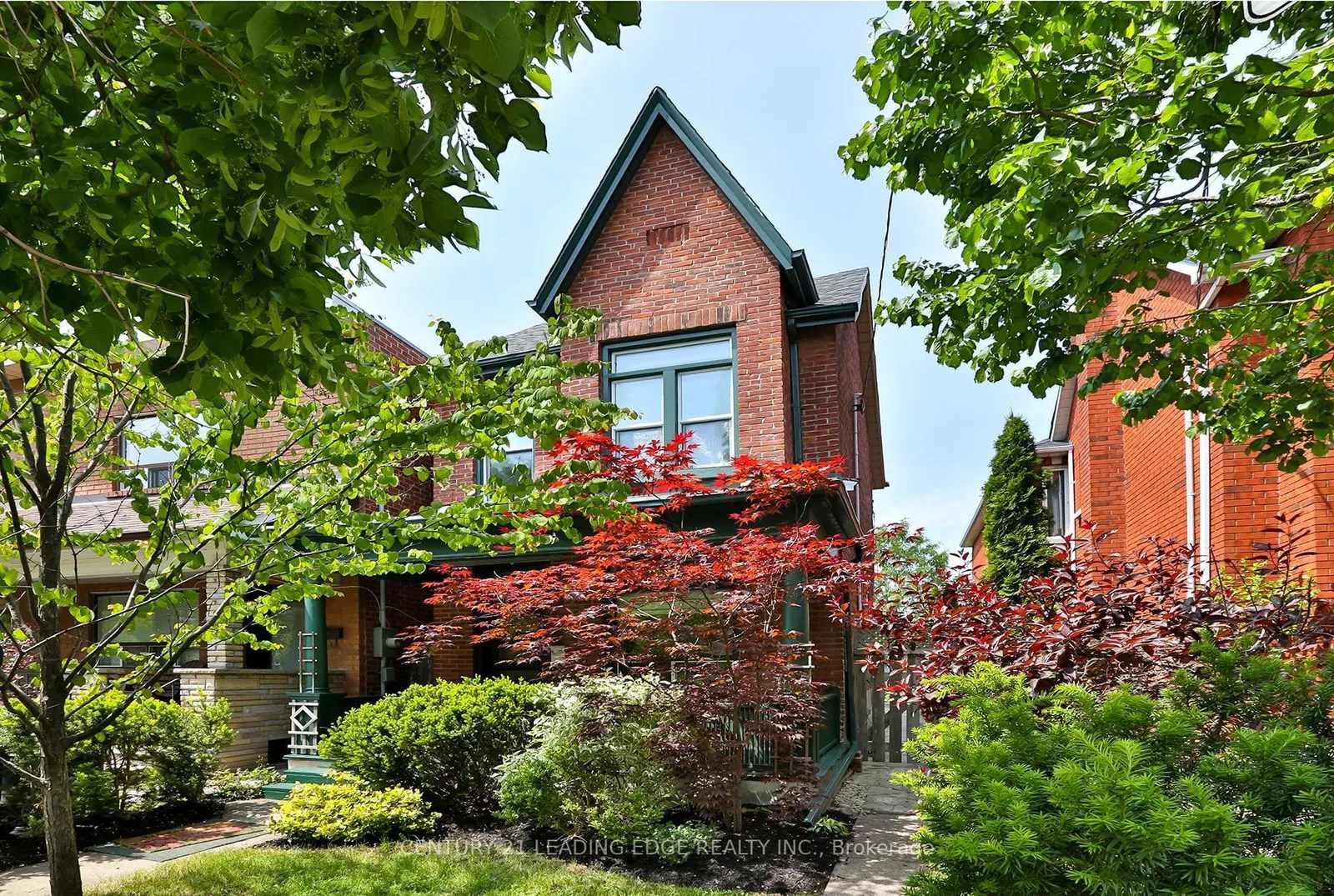 708 Gladstone Ave 3 Beds 3 Baths