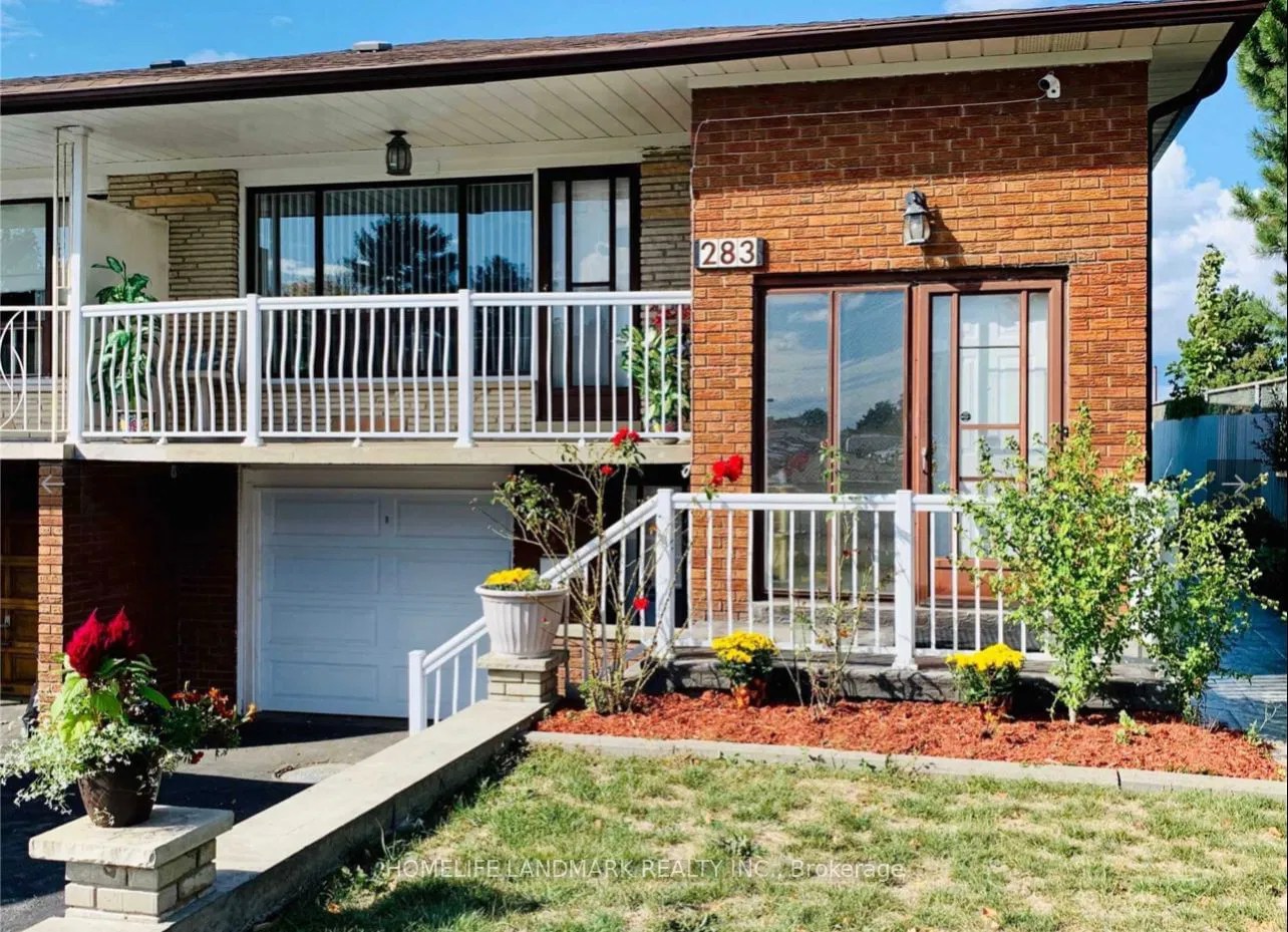 283 Firgrove Cres N 3 Beds + 3 2 Baths