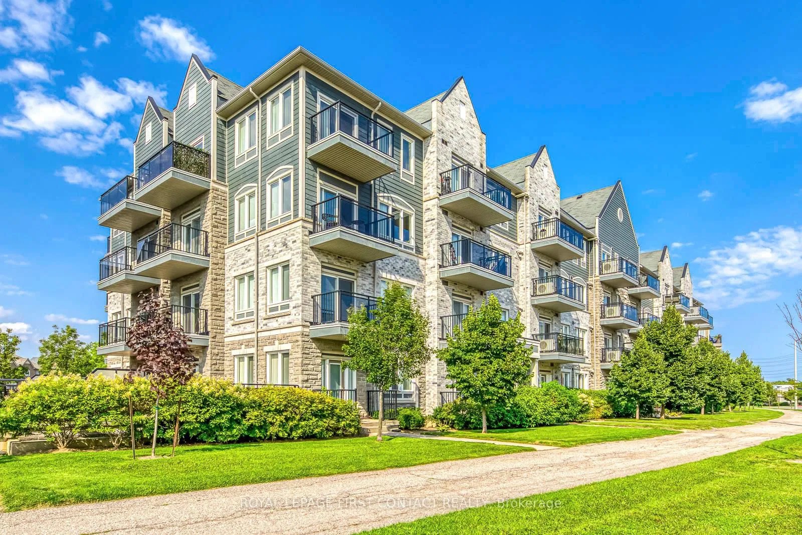 3075 Thomas St Long Valley Townhomes Phases I & II 2 Beds 2