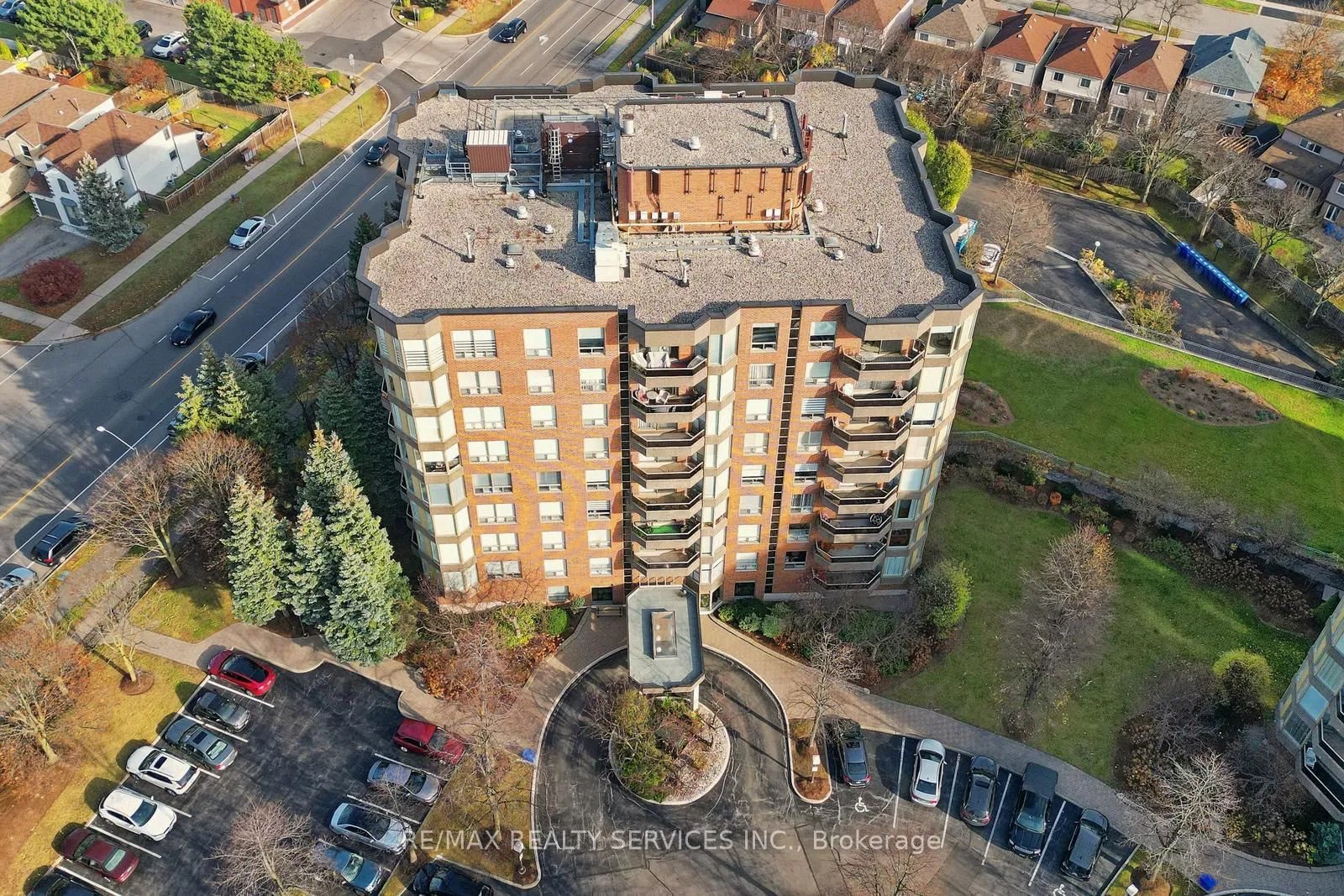 1905 Pilgrims Way The Arboretum Condos 2 Beds 2 Baths Unit 804