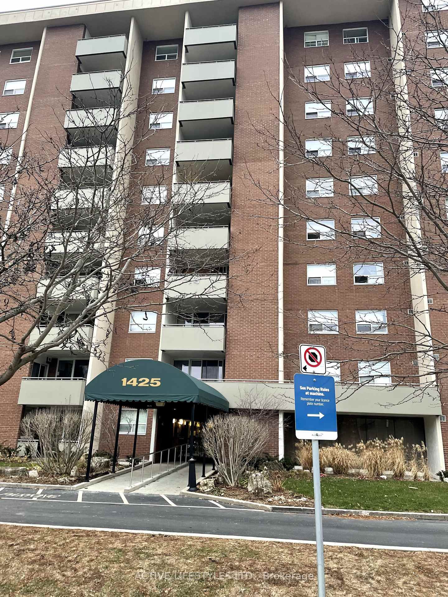 1425 Ghent Ave Saratoga Village Condos 2 Beds + 2 2 Baths Unit 101