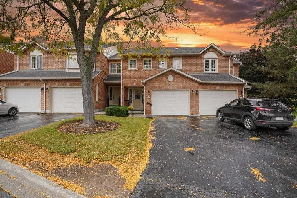 14 Huntingwood Ave 14 Huntingwood Ave Townhomes 3 Beds 4 Baths