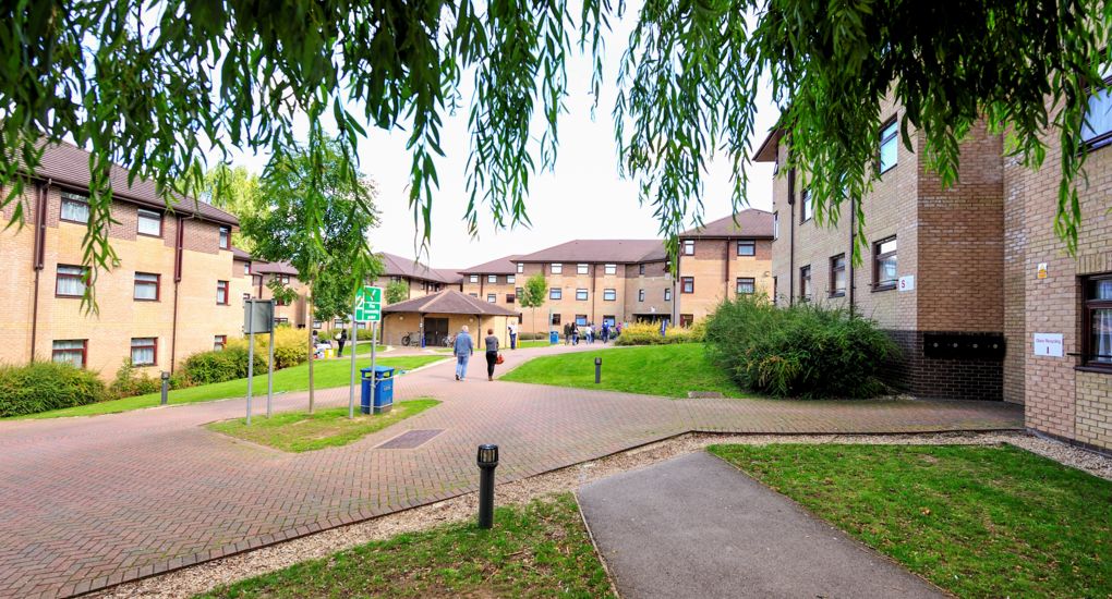 Språkresor Oxford 2019 Studera engelska i Oxford! STS