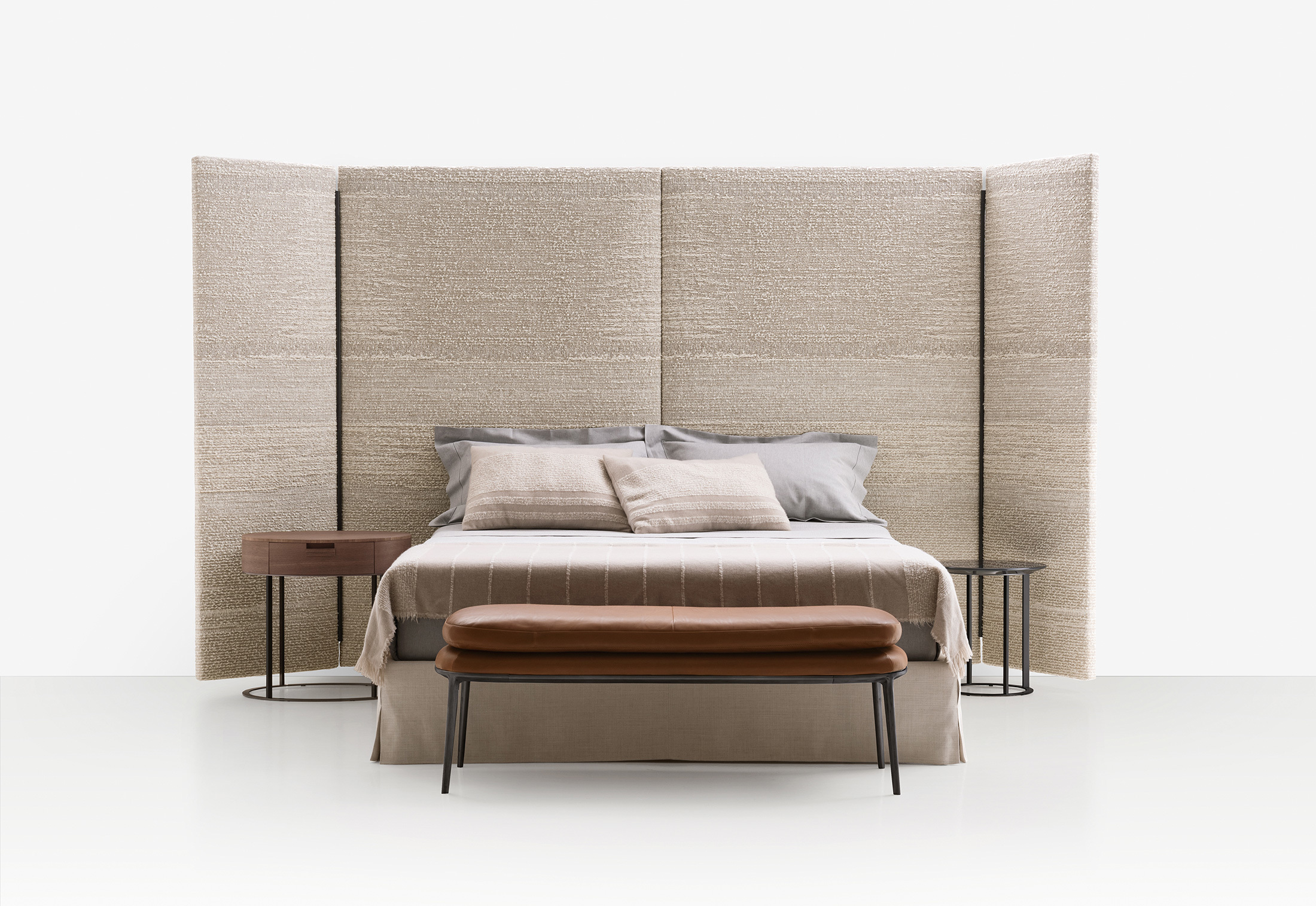 CARATOS bench by Maxalto STYLEPARK