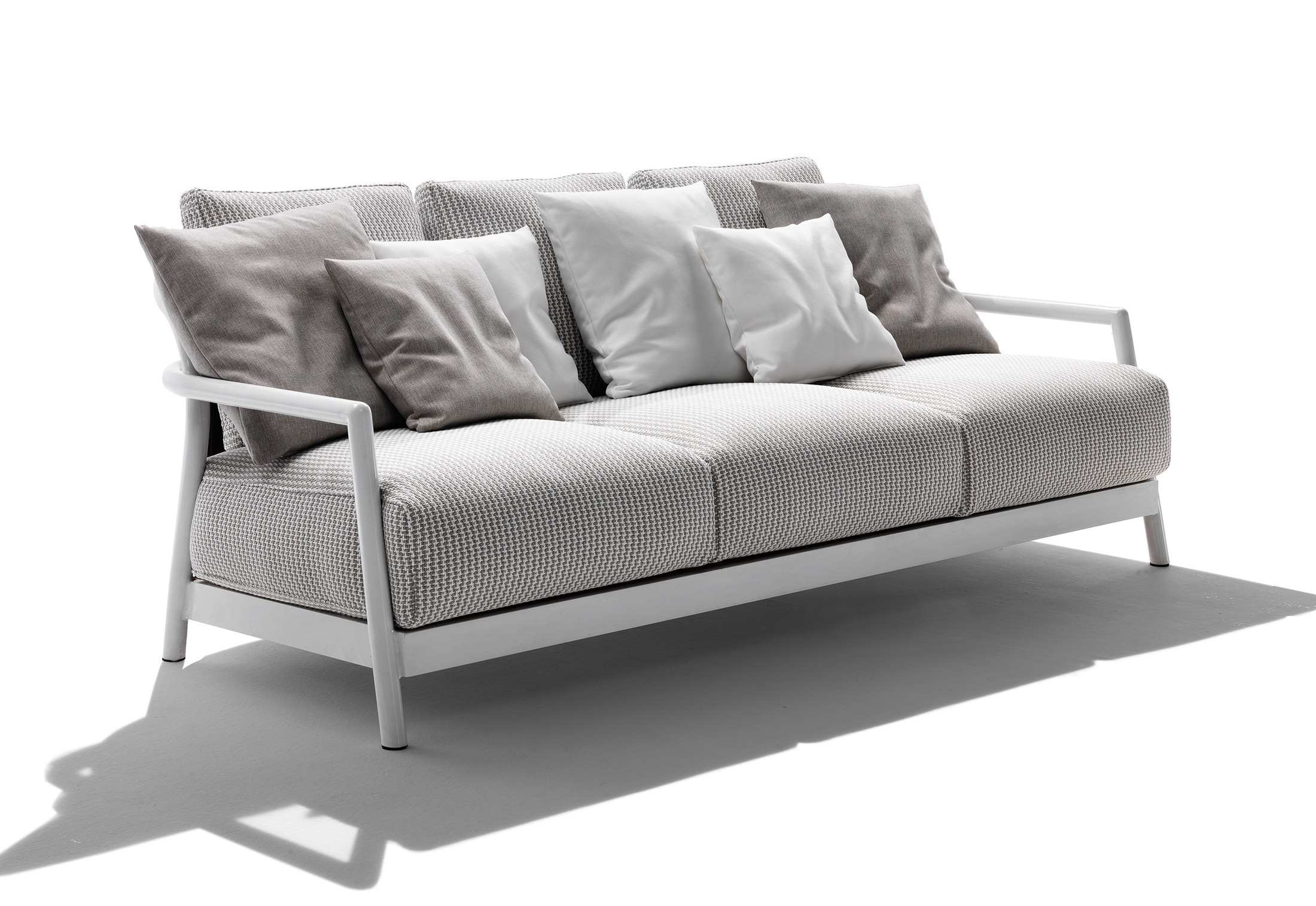 Alison Outdoor sofa by Flexform STYLEPARK