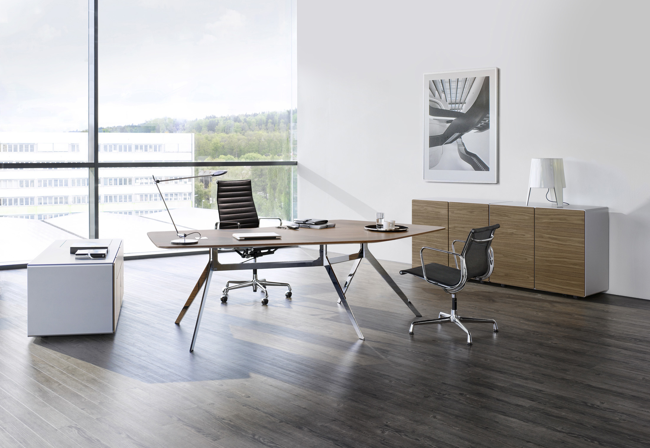 Star working desk by Renz STYLEPARK