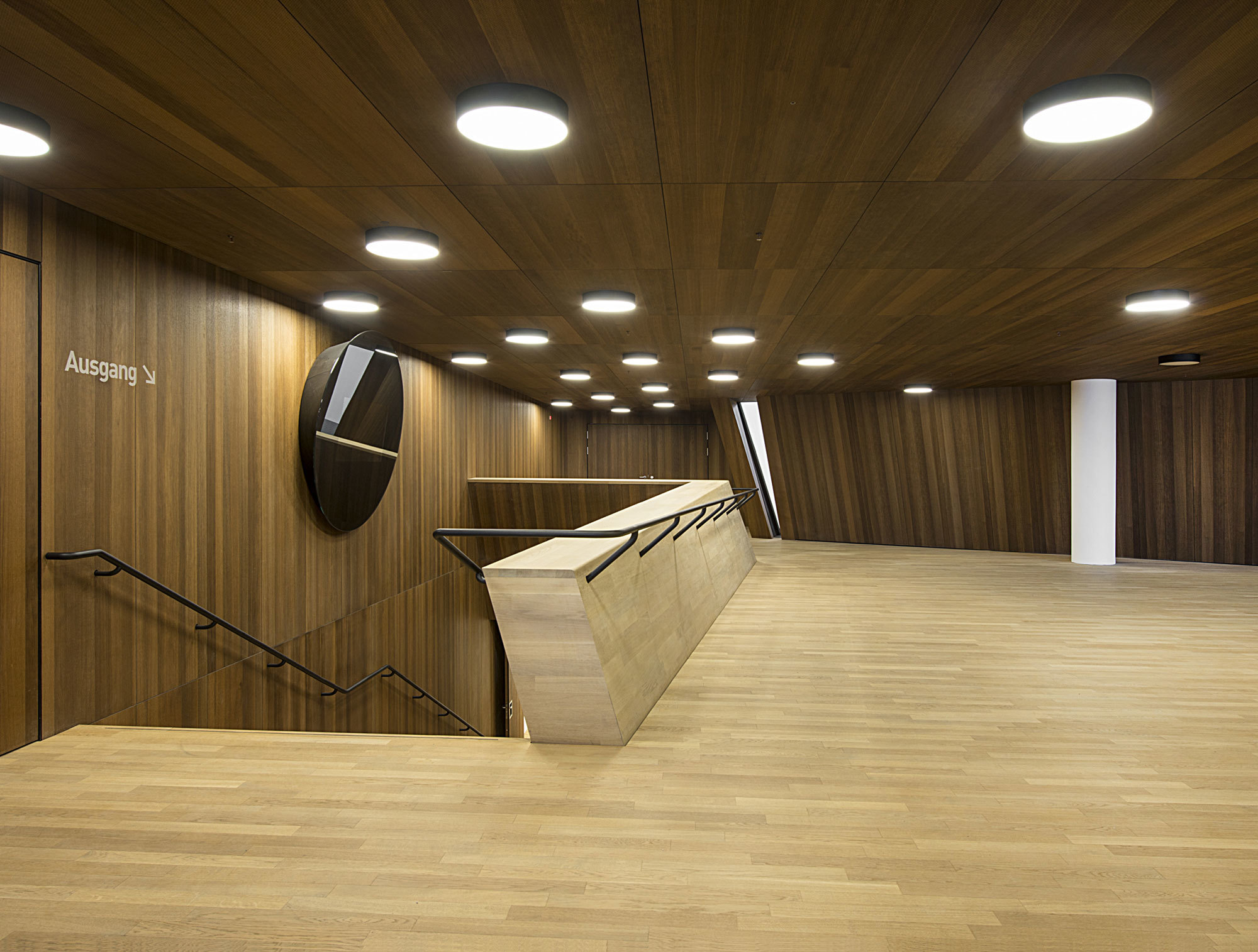 FIREwood composite genuine wood veneer panels by Lindner Group STYLEPARK
