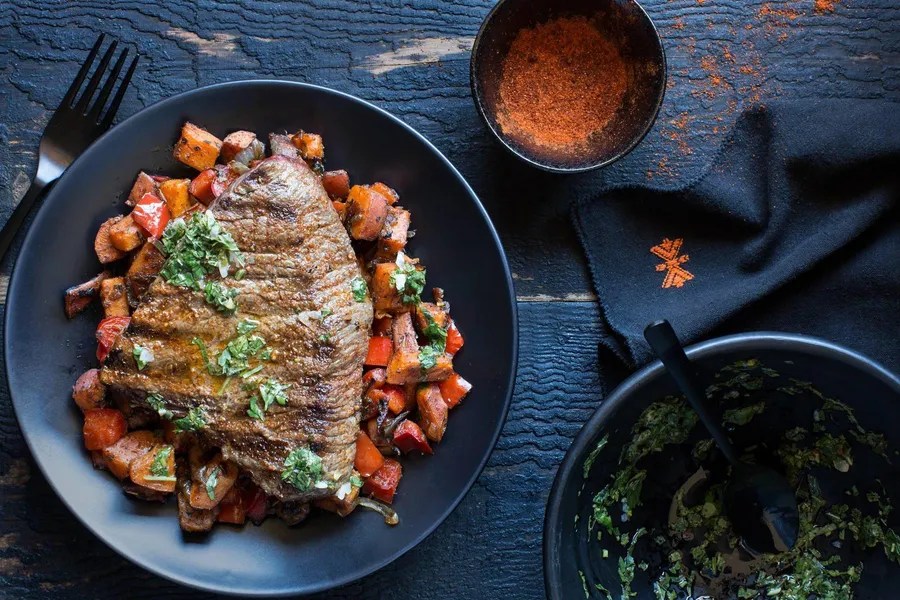 Steaks with sweet potato hash browns and chimichurri Sunbasket
