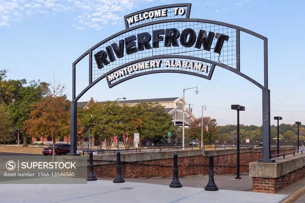 An arched sign marks the entrance to Riverfront Park in