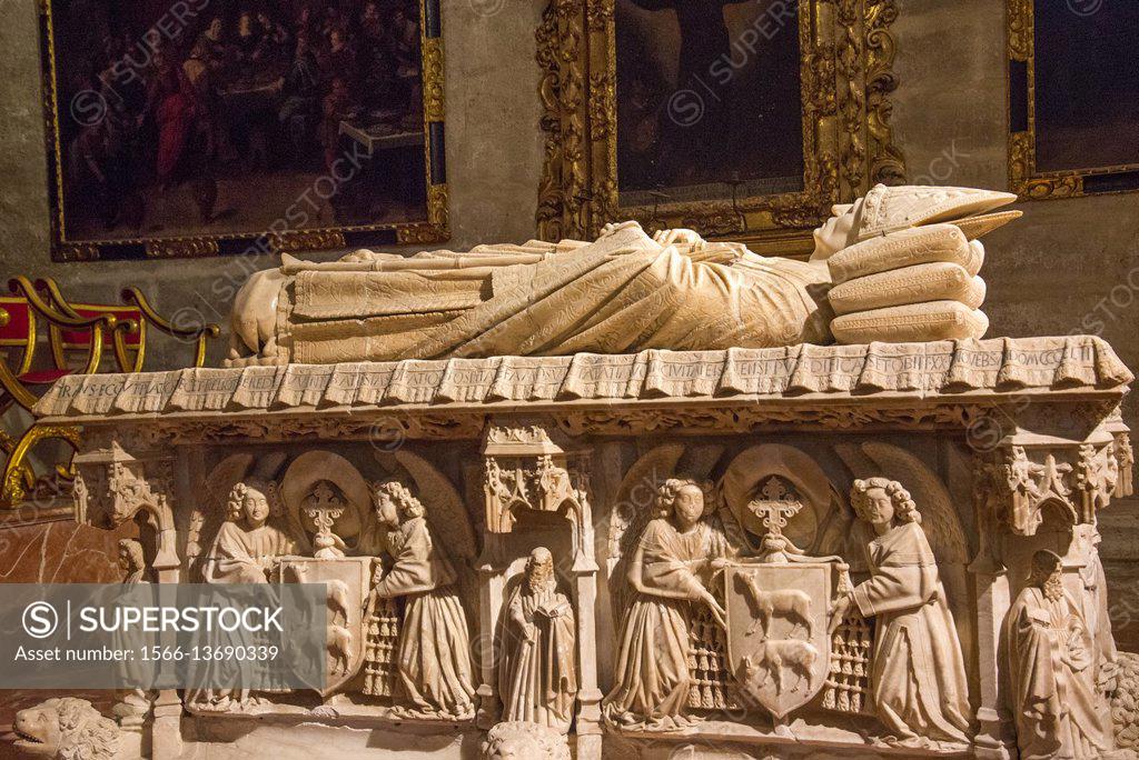 tombe of cardinal juan de cervantes in giralda cathedral, sevilla