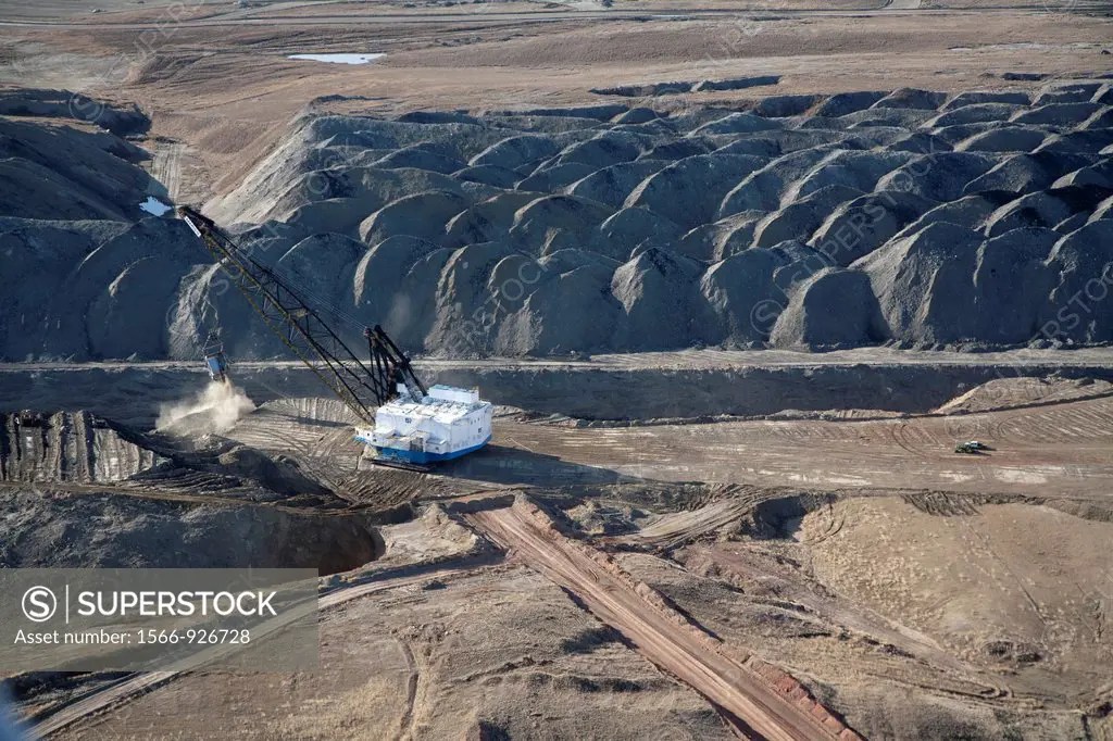 Gillette, Wyoming A dragline excavator moves earth at a surface coal