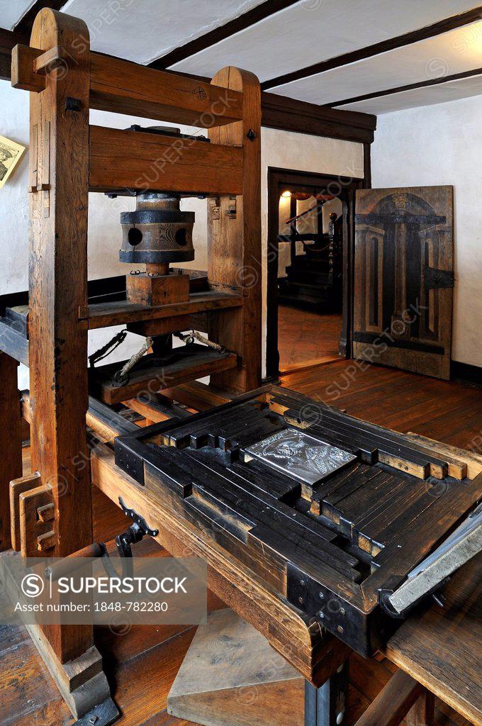 Relief printing press for printing woodcuts, reconstruction after a