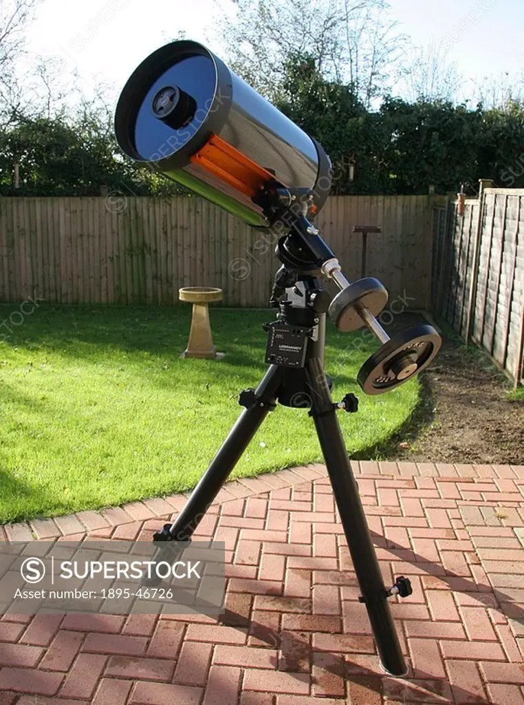 Celestron C14 telescope, 2005 The Celestron C14, a 14inch Schmidt