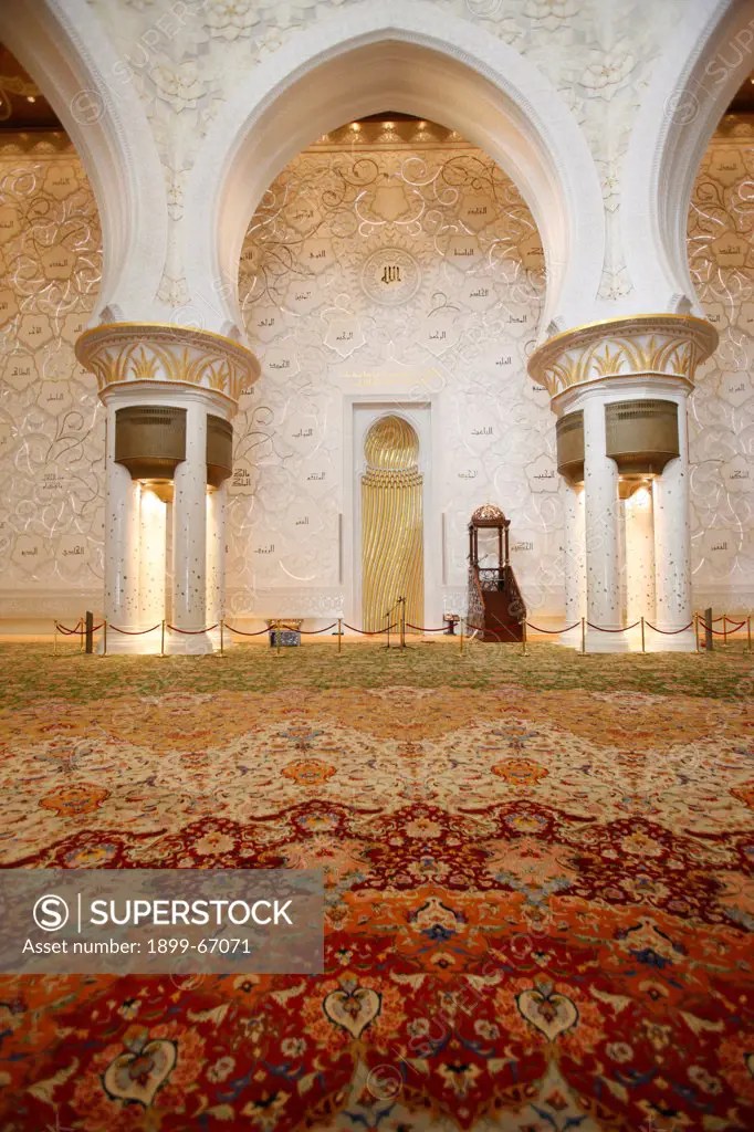 Sheikh Zayed Grand Mosque. The main prayer hall features the world’s largest handwoven Persian