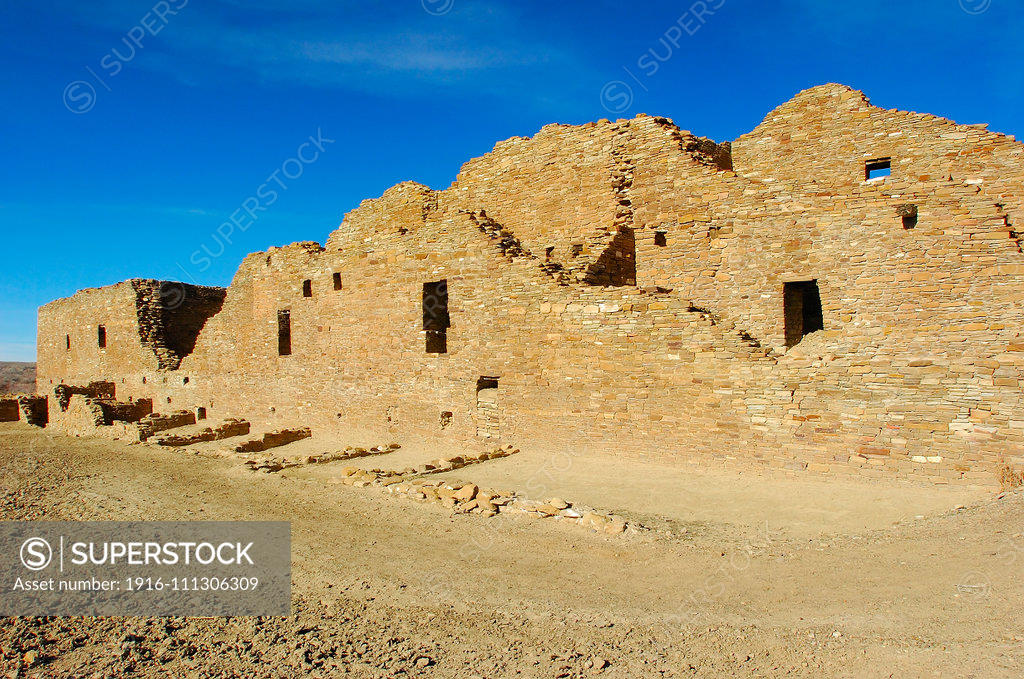 South Wall and Buttress, Pueblo del Arroyo Chacoan Great House, Anasazi
