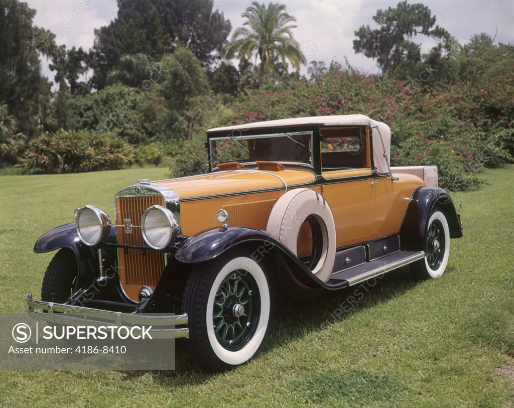 1920S 1930S Cadillac Convertible Roadster Yellow And Black With