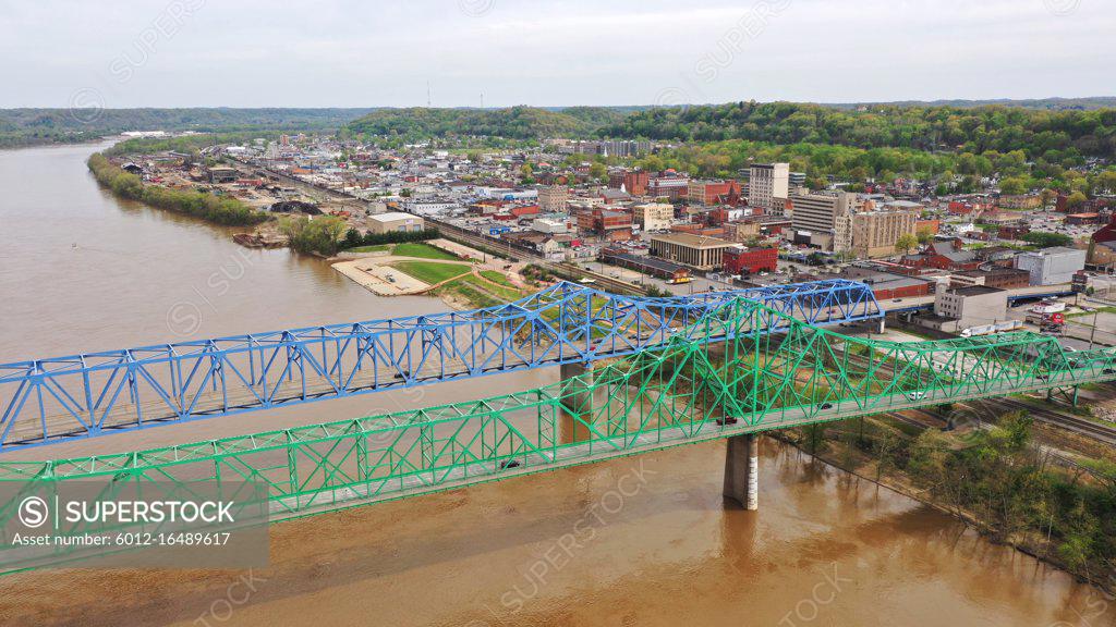 Highway 60 into Ashland Kentucky carries vehicle traffic over the Ohio