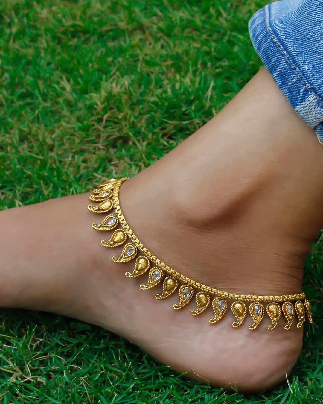 Gold Anklets The Perfect Accessory For Any Occasion Sweetandspark
