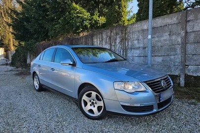 2006' Volkswagen Passat for sale 🔹 Leszno, Poland