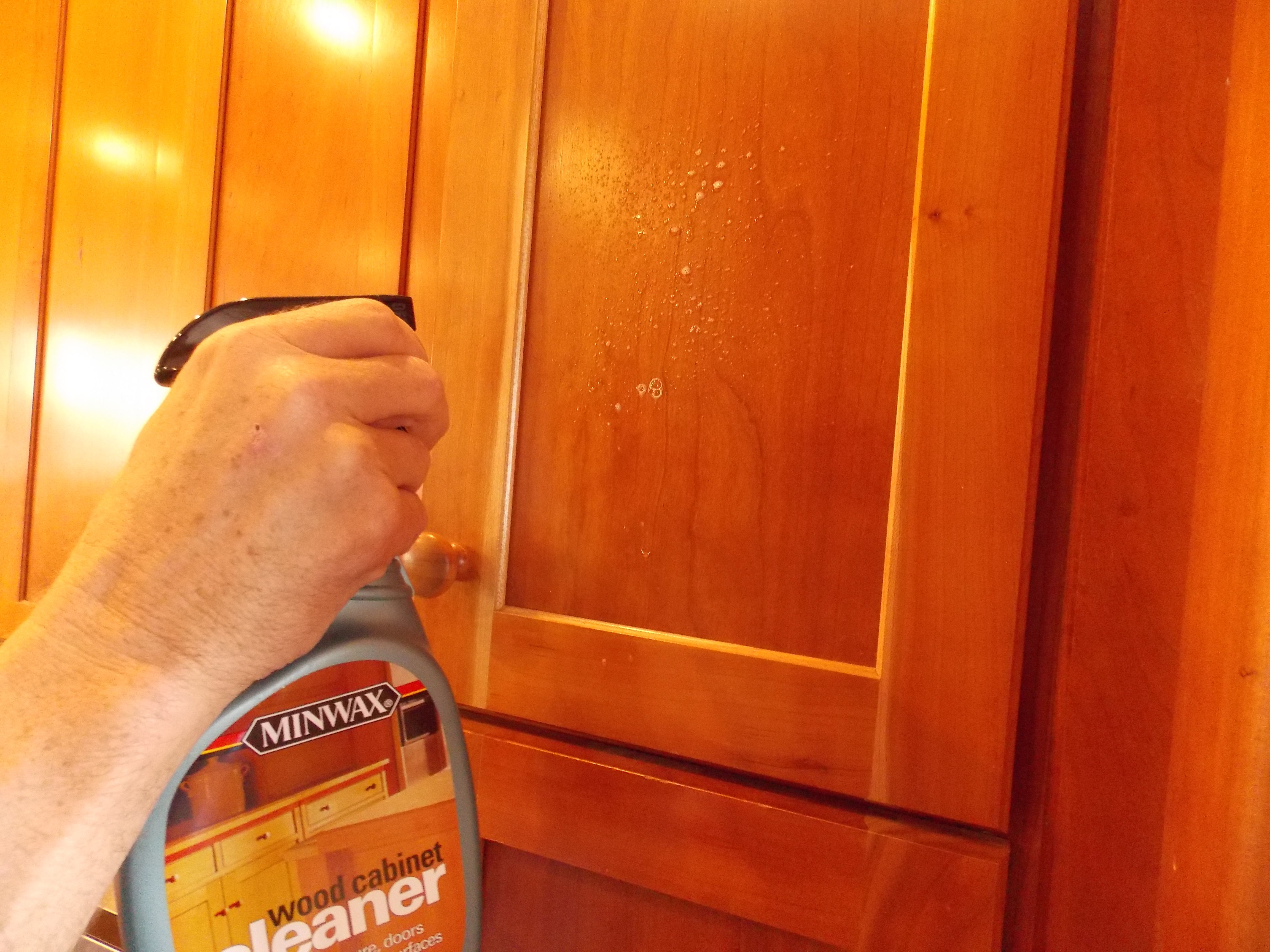 How To Clean Varnished With Laundry Detergent And Bleach