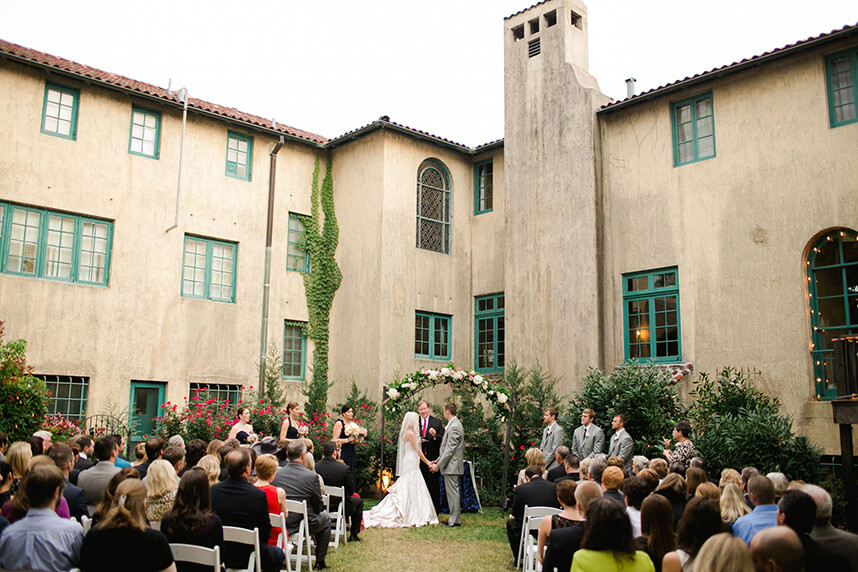 Oklahoma's Vintage Wedding Venue Dresser Mansion