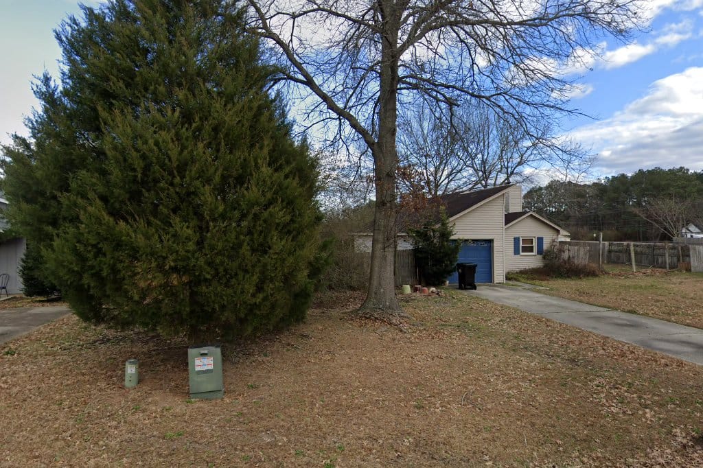 The HavenFriends for Life NoKill Animal Shelter in Raeford, NC The