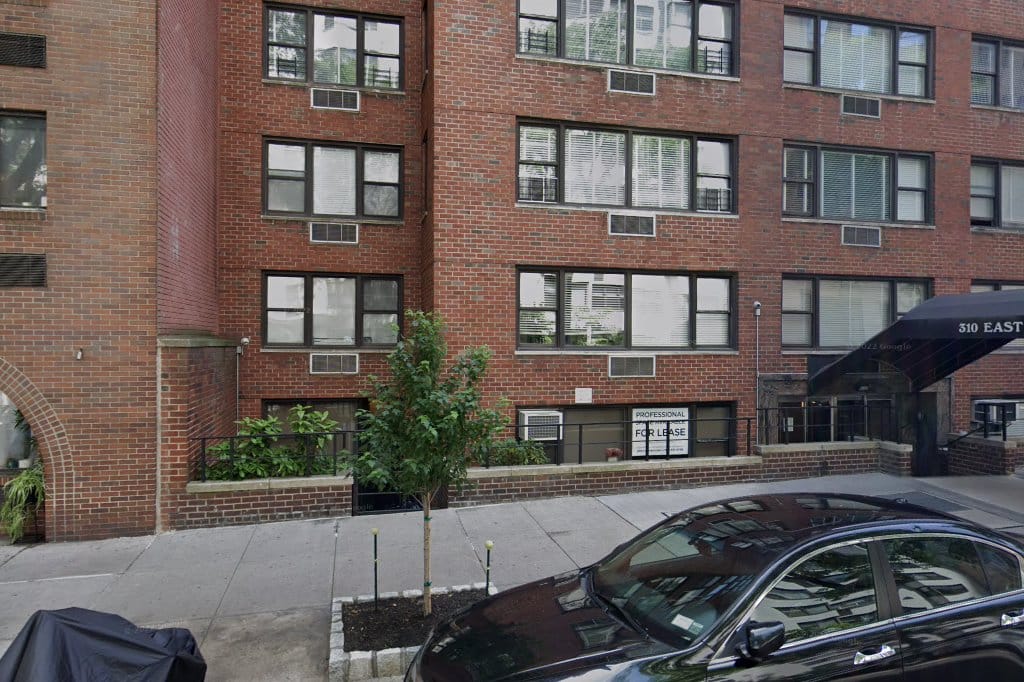 Animal Hospital in New York, NY The County Office