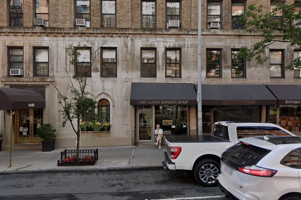 Animal Hospital in New York, NY The County Office