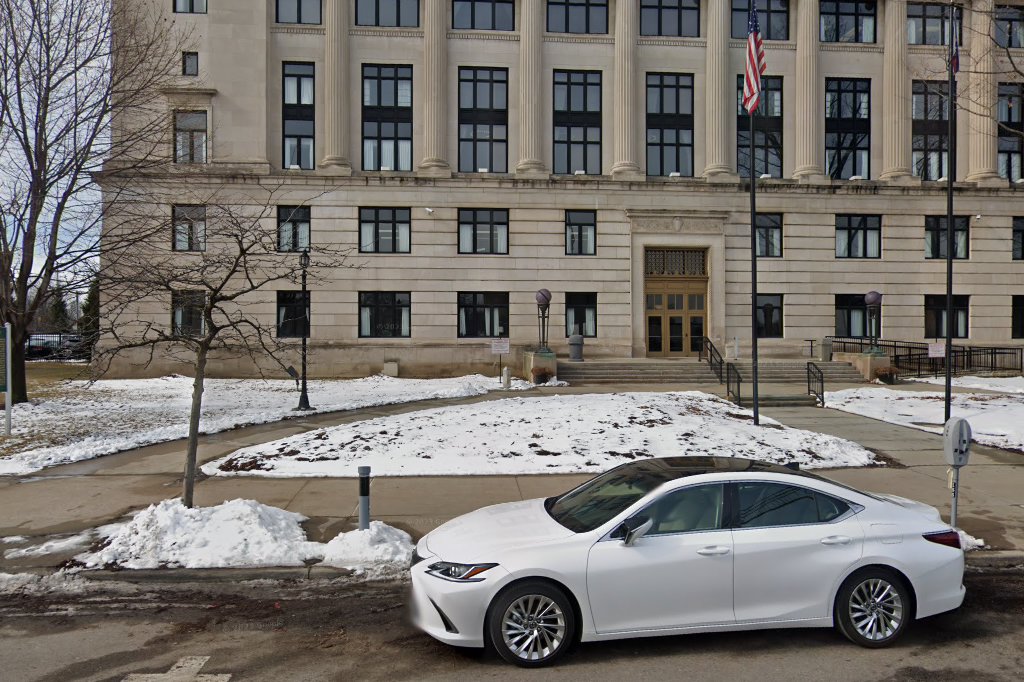 Oakland County Prosecuting Attorney in Pontiac, MI Legal Aid