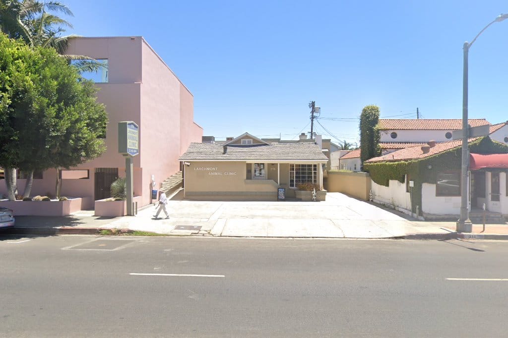 Animal Hospital in Los Angeles County, CA The County Office