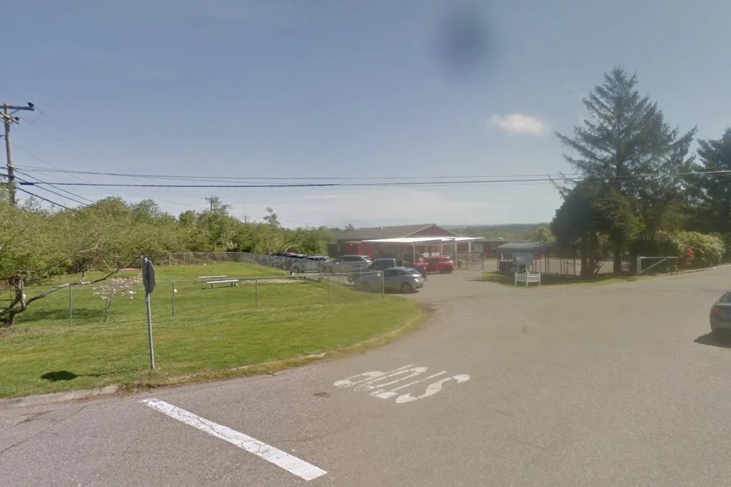 Humane Society of the Redwoods in Garberville, CA Find Paw Pal