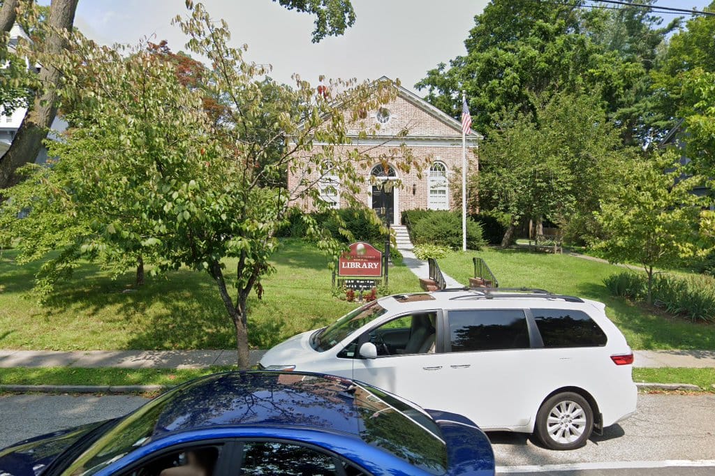 Cornwall Public Library in CornwallonHudson, NY The County Office