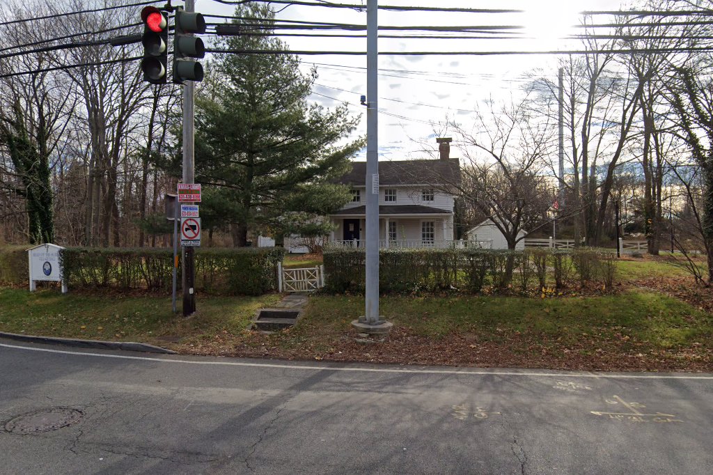 Court in Suffolk County, NY The County Office