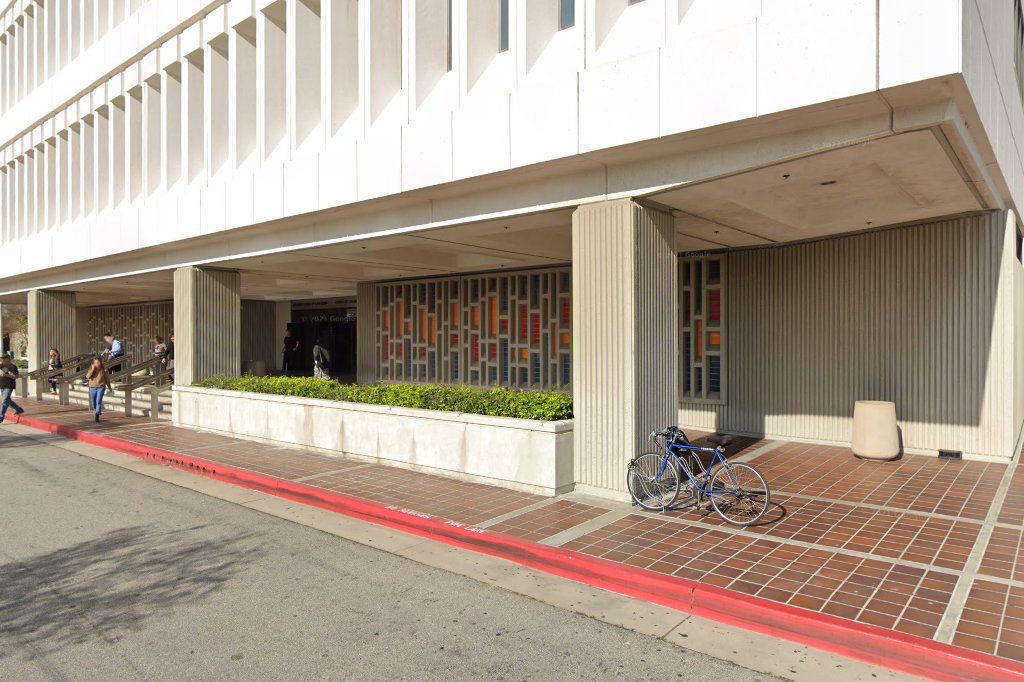 Court in Los Angeles County, CA The County Office