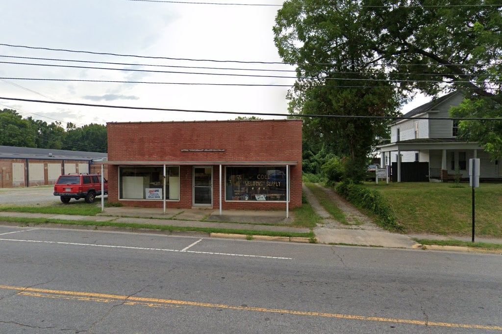 Dog Rescue in Halifax, VA Find Paw Pal